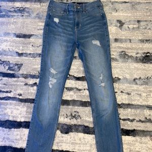 Hollister jeans